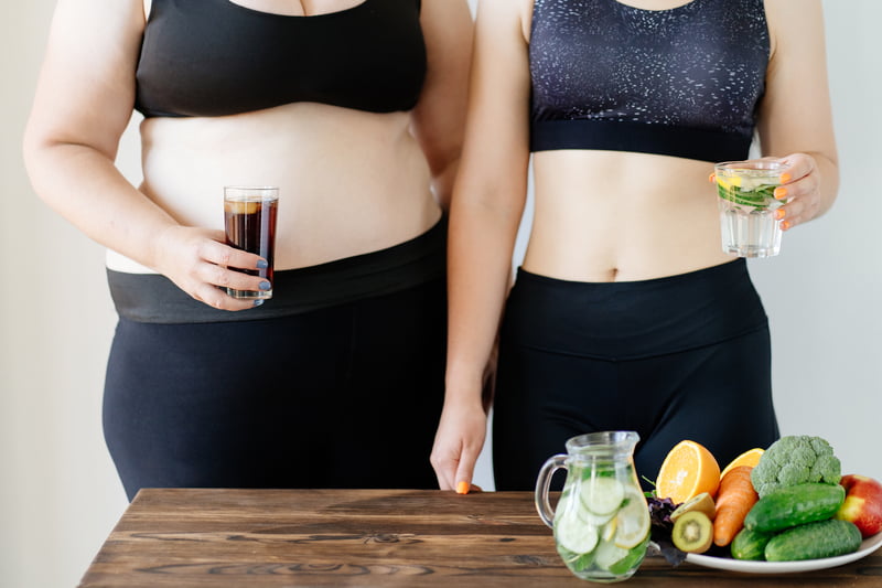 ¿Por qué el agua es un requisito indispensable para perder peso con éxito?